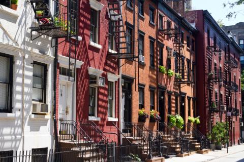 Buying and renting a house in New York and New England