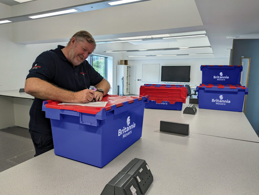commercial removals labelling a crate