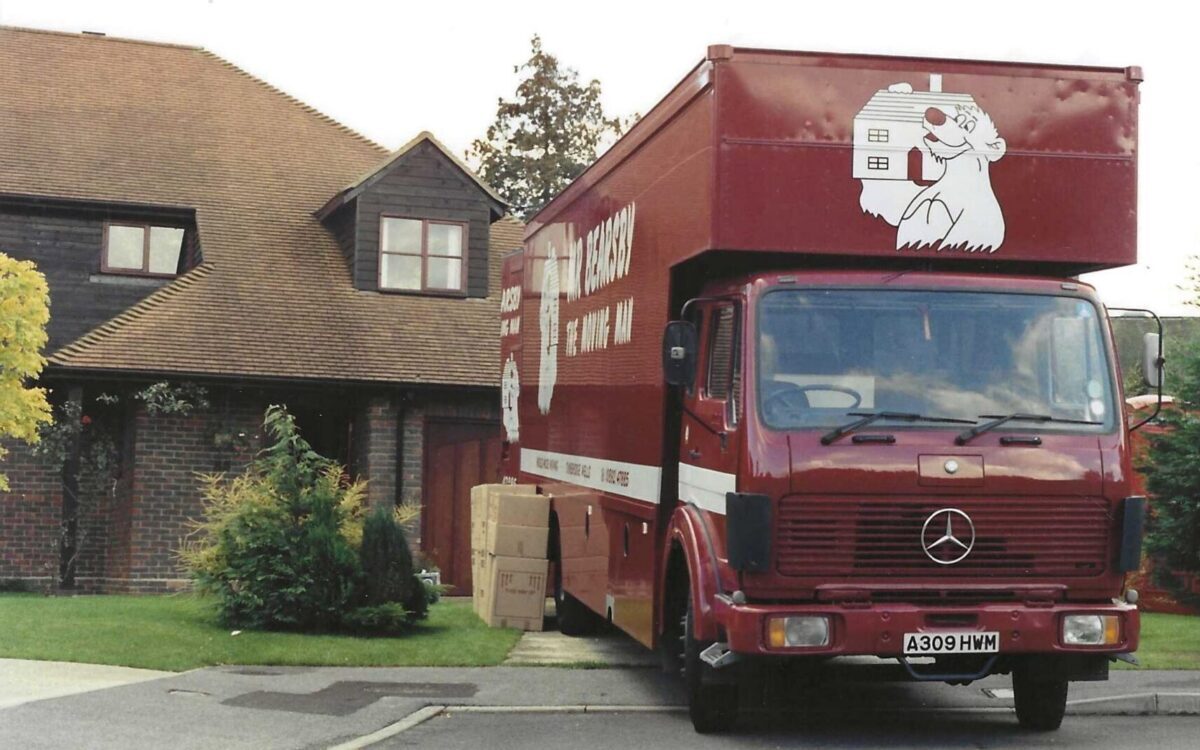 britannia bearsbys old red removal vehicle