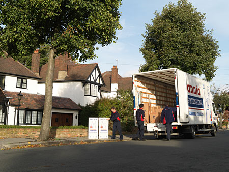 We provide European and international removals services to a range of locations